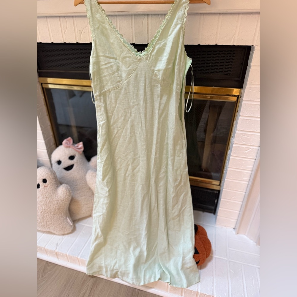 Laura Ashley 🌿